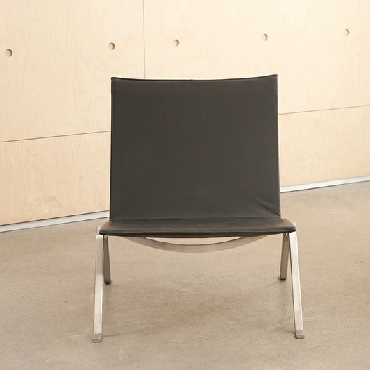 PK22 Lounge Chair black